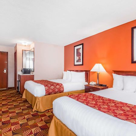Baymont By Wyndham Plainfield/ Indianapolis Arpt Area Hotel Екстериор снимка